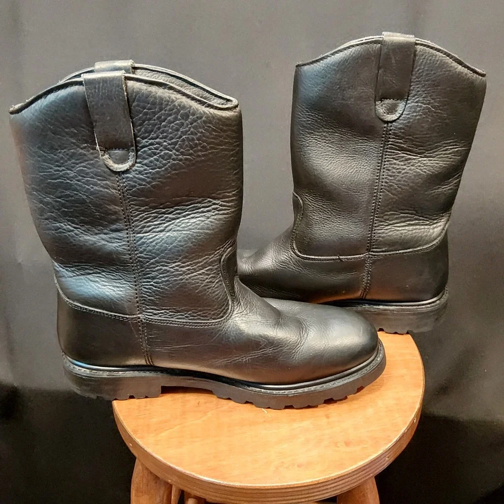 WearGuard 9M Thinsulate Waterproof Oil Resistant Slip On Wellington Leather Boot
